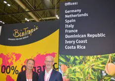 Pernille Dynesen en Ronald Vianen van BioTropic. Bioproducten uit heel de wereld worden door dit bedrijf vanuit 8 vestigingen verhandeld. Het bedrijf heeft een breed assortiment zoals mango, bananen, citrus en avocado’s: 100% biologisch.
