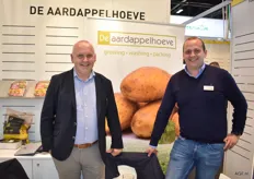Bart en Ruben Nemegheer van De Aardappelhoeve vrolijk als altijd. 