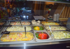 Voorbeelden van stokbroodsalades