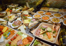 De verschillen tussen branches vervagen, in de toekomst zullen er steeds meer lekker eten winkels komen in plaats van slagers, vis-, kaaswinkels en AGF-specialisten denken de organisatoren van Verswereld