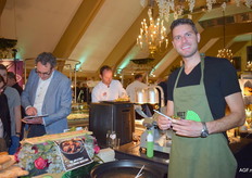 Meet Jack maakt allerlei vleesvervangers van jackfruit, met de juiste kruiden erbij is het bijna niet van vlees te onderscheiden en het is een duurzaam product. “De trend van deze tijd”, aldus Jan van Veelen van Meet Jack.  