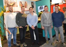 De mannen van Sweere Food Processing met Thomasz Marian Czarnecki, André Steenpoorte, Joey Smout, Armand Hage en Redy van Steen.