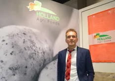 Holland Agri Foods, Paul van den Berg. AGF leverancier van uien, aardappelen, wortelen en knoflook.