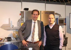 Pierre Hagenaars van LC Machinery met zijn collega Neil Ashton uit Engeland.