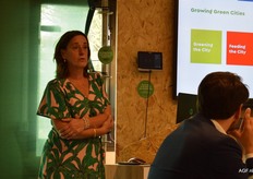 Annemarie Gerards, woordvoerster van Floriade vertelt over de opzet