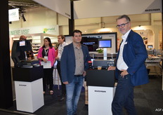 Jean Paul Compeer en René van Lier bij Bizerba Nederland. 