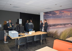 Ontspannen in de bedrijfskantine.