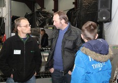 Ruud de Jong van Christiaens in gesprek met meneer Adams