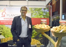 Gerard Bovee van Plantera bij de rassen Vitabella en Cephora.