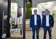 Alix Wijnings en Bob Bakker van Optimum Group. Optimum Group heeft haar Optimum Green portfolio gepresenteerd; een uitgebreid en divers portfolio aan duurzame labelmaterialen. De groep zal dit portfolio ook presenteren tijdens Empack in Utrecht.