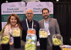 Gretchen Lane, Tim Grady en Scott Bergeron van NatureSeal.