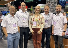 Eric Olshove, Chris Moore, Sarah Quackenbush, Brian Klumpp en Nate Revard van North Bay Produce Inc.