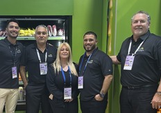 Travis Colescott, Carlos Solf, Tracey Monahan, Carlos Machado en Robert Colescott van Southern Specialties.