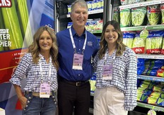 Laura Lutjen, Sammy Duda en Samantha Duda van Duda Farm Fresh Foods, Inc.