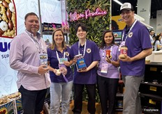 Dennis Carter, Ian Jang, Isha Ghetia en Jim Provost van I Love Produce, LLC.