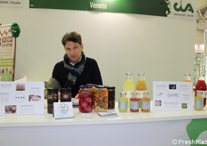 Marco Benetti van het in Veneto gevestigde Food Idea. "We produceren ambachtelijk gezond voedsel in harmonie met de levenscyclus, gebruiken alleen biologische en biodynamische ingrediënten en evalueren voor elk product de meest geschikte productietechniek."