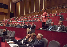 Er was veel belangstelling voor het Tuinbouwcongres bij Rabobank Nederland in Utrecht. Ongeveer 375 telers, zo'n 25 beleids- en sectordeskundigen en zo'n 40 Rabobankspecialisten kwamen naar het Wim Duisenberg Auditorium.