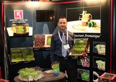 Koppert Cress heeft eigen kwekerij in New York voor VS markt. Op de foto hun bedrijfsleider daar: Nicolas Mazard