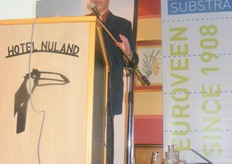 Wim Aaldersberg van Fresh Forward tijdens zijn lezing over implementatie van nieuwe rassen