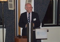 Jan Mastwijk hield een warm pleidooi voor de Nederlandse glastuinbouw. Hij riep telers op om krachten te bundelen en niet onder een bepaalde kiloprijs hun product te verkopen.
