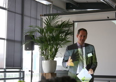 Jack Stroeken van het Groenten Fruit Bureau riep de handelaren op om horizontaal te denken en verticaal te doen.