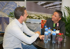 Sam van der Valk van Olsthoorn op bezoek bij Jeroen de Jonge van Peter Dekker Installaties