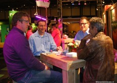 Gezelligheid bij Joh. Vos Capelle