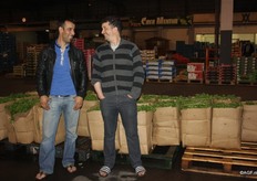 Berkan, gespecialiseerd in kruiden. Op de foto: Mohammed Kaddouri en Kilini Zoubier.