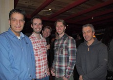 Collega's Theo, Michael, Ivo en Has - met in het midden nog een glimp van Peter.