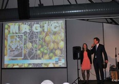 Verschillende prijzen werden uitgereikt aan het einde van de avond door middel van het trekken van visitekaartjes.