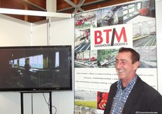 Gerard Baggermans of BTM Glashouse Logistics. They operate worldwide. Most of their client are from Asia.