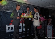 Van der Voort werd benoemd tot erelid van Prominent