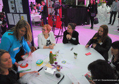 Daarover konden de deelnemers aan rondetafelgesprekken discussieren.