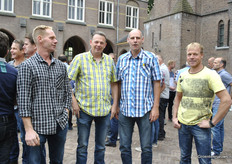 Gert-Jan Frencken, Ronald Mies, Leo Uijtdewilligen (ook wel bekend als de laatste rijke tuinder van Brabant) en Peet Withagen
