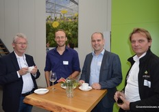 Marc de Bruijne (Provincie Zuid-Holland), Robbert Robbemont (Wageningen UR), Paul van der Valk (HortiLux) en Micha Boering (HortiLux)