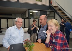 Niek Botden (HortiSolution), Jos Beerens (Grodan) en Annelies Justé (DCM)