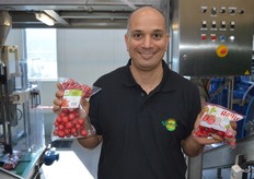 Nog een trotse medewerker, Amgad Abrahim. Trots op 'zijn' product.