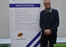 Daan van Loo van Loopack van de kunststof kuubskisten met doorstroom koeling.