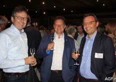 Gaston Opdekamp (Hoogstraten) Filip Lowette (BFV) en Frank Degraeve van Crelan.