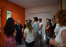 Jolanda leidt de Agri Ladies rond op haar bedrijf