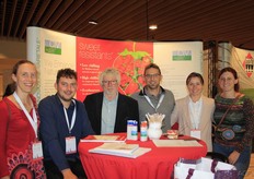 Het team van Idris. V.l.n.r.: Sarah de Laethauwer, Stan Aelterman, Johan Aelterman, Braham De Laethauwer, Carmen Leida (CIV) en Hannah Aelterman.