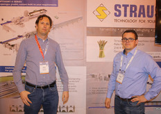 Stefan van Slobbe en Matthias Kinzel van Strauss zijn actief in de aspergemachines