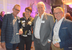 Erik Helderman (Harvest House), Ann van Steenwegen (EPS), Jelte van Kammen (Harvest HOuse) en Sjaak Stolze (oud-EPS)
