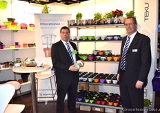 De mannen van Pöppelmann TEKU. Ze verkopen emotie met hun nieuwe prints. Links: Markus Fischer Rechts: Pieter van Staalduine