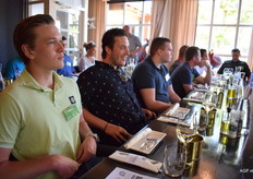 Chefs in de 'schoolbanken' voor een sessie met inspirerende aspergegerechten en producten die Rungis introduceert