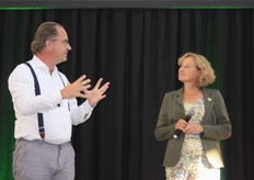 Rinke Zonneveld van InnovationQuarter en Adri Bom-Lemstra van Provincie Zuid-Holland vertellen over de financieringsmogelijkheden voor start-ups.