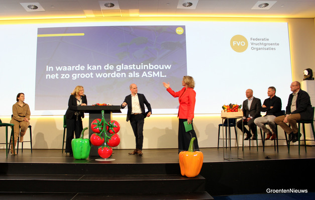 In waarde kan de glastuinbouw net zo groot worden als ASML. Eens of oneens?