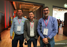 Veredelaars alom! Fabio Coullet, Yuksel, met Manuel Hernandez Fernandez van Rijk Zwaan en Carlos Herrerias van Enza.