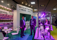 Jukka Huttunen van Novarbo en Niko Kivioja van Netled werken steeds vaker samen voor de oplevering van complete vertical farming systemen. Binnenkort zullen zij bijvoorbeeld beginnen met de bouw van een tweede, groter project voor de Finse kweker Robert Jordas.