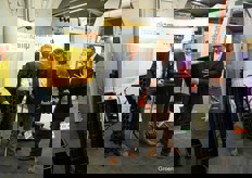 Aart - Jan Bos, Joost van Ruijven & Jerry Arkesteijn van Beekenkamp Verpakkingen met de nieuwe verpakkingen en de nieuw gestylede Joost. 